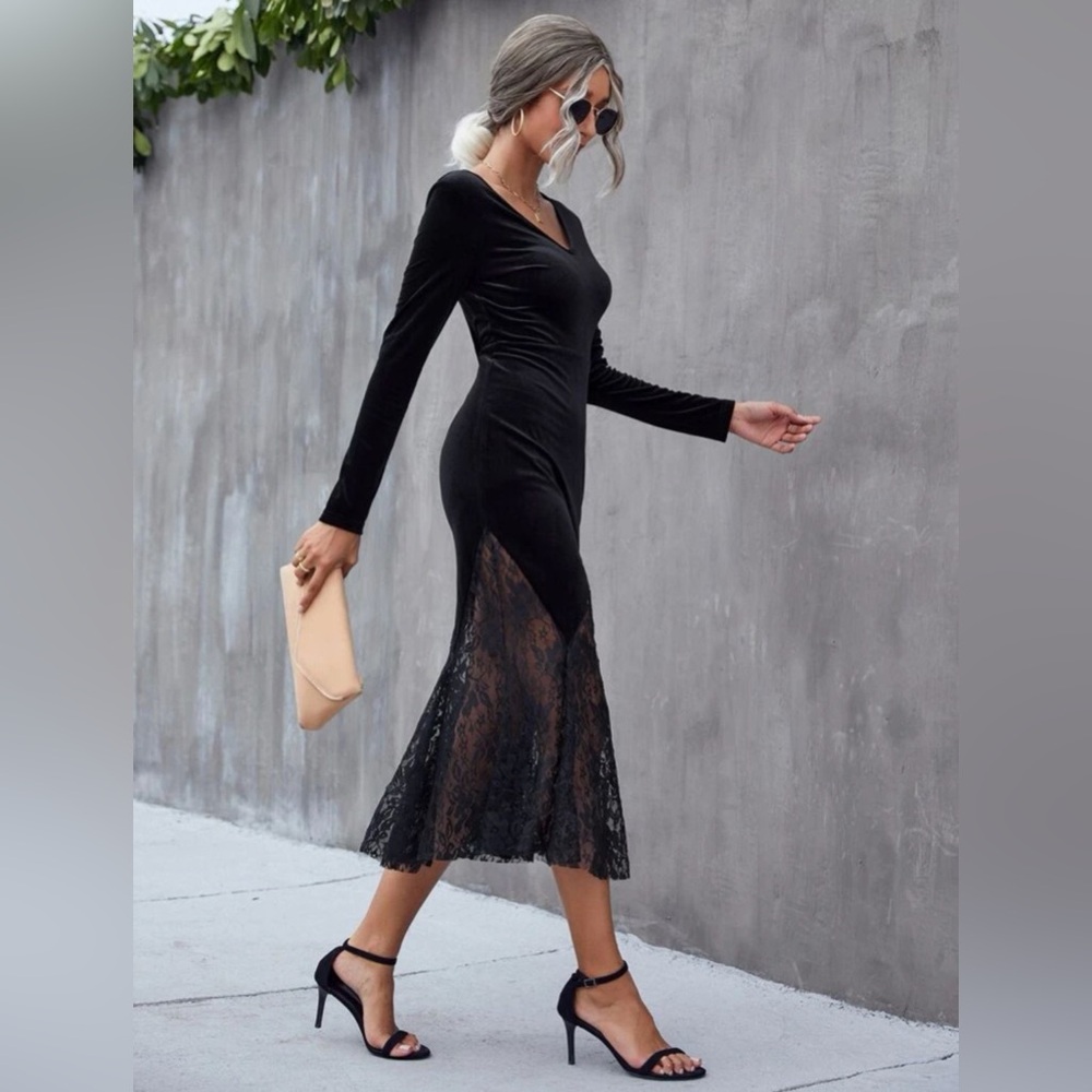 Contrast Lace Bodycon Dress With Velvet Mermaid Hem